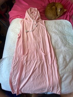 Sleeveless Pink Hooded Sleep Dress with Front Pocket